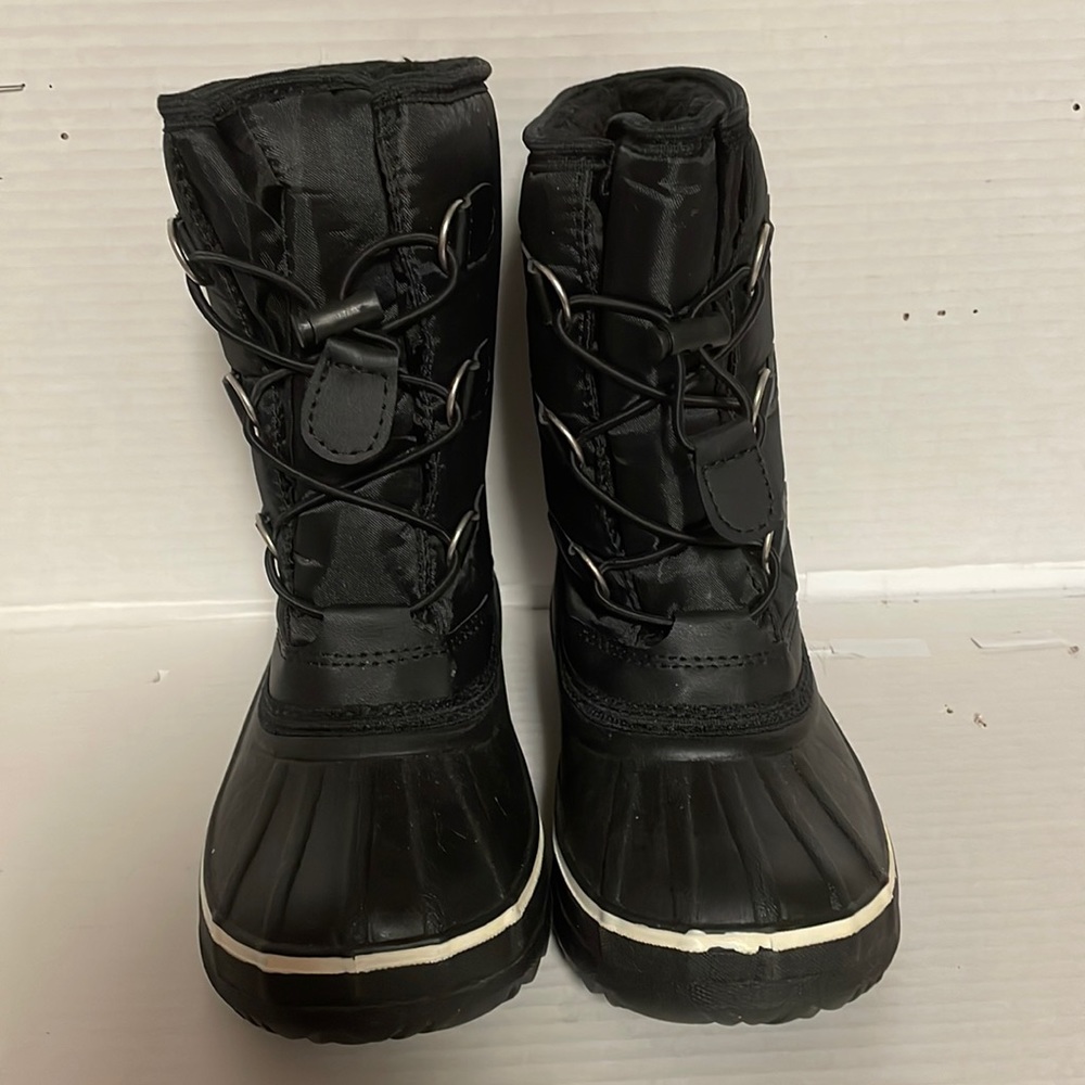 Size 2 & 3 Kids Winter Snow Boots Mismatched Size